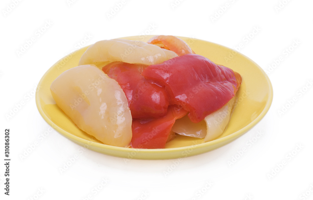 Konservirovanyy pepper on a dish