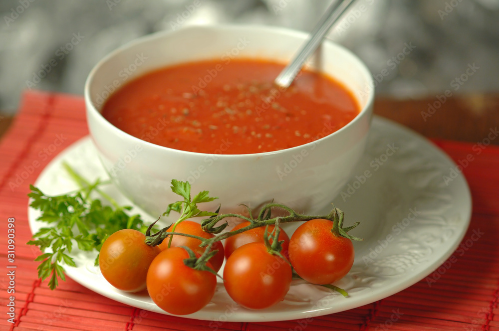 Crema di pomodori - Tomato soup cream Crema di pomodori - Tomato soup cream
