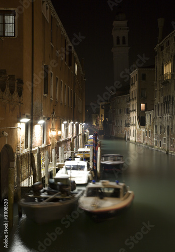 Venice - canal in the night © Renáta Sedmáková