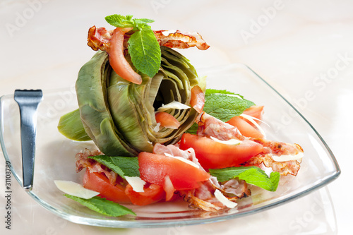 cooked artichoke with tomatoes, parmesan, pancetta and mint
