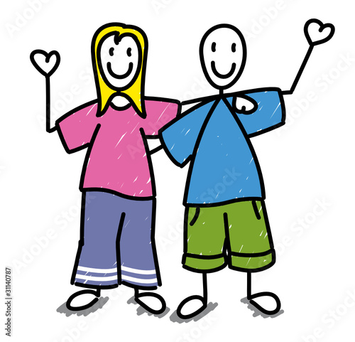 Couple d'enfants heureux