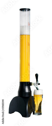 beer dispenser and glass