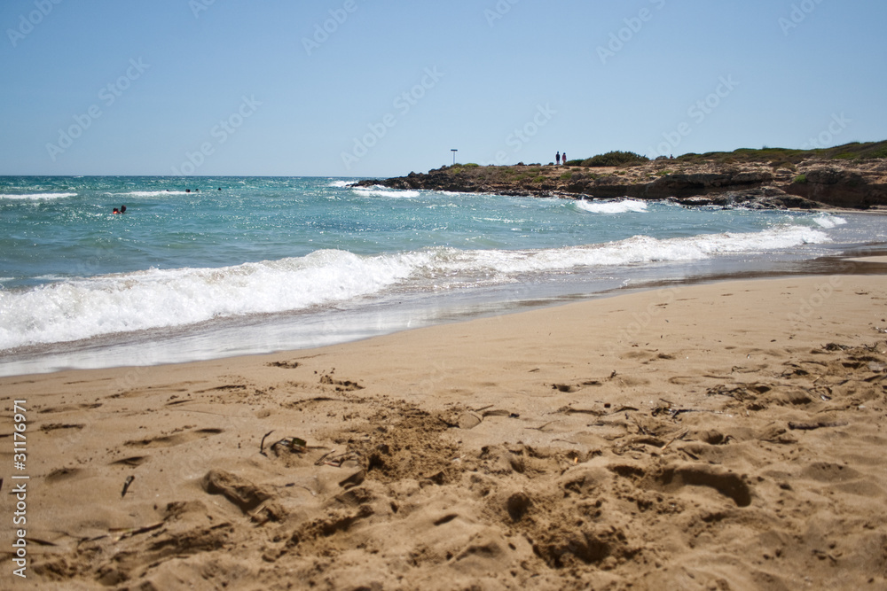 Sicilia-spiaggia dell'isola delle correnti