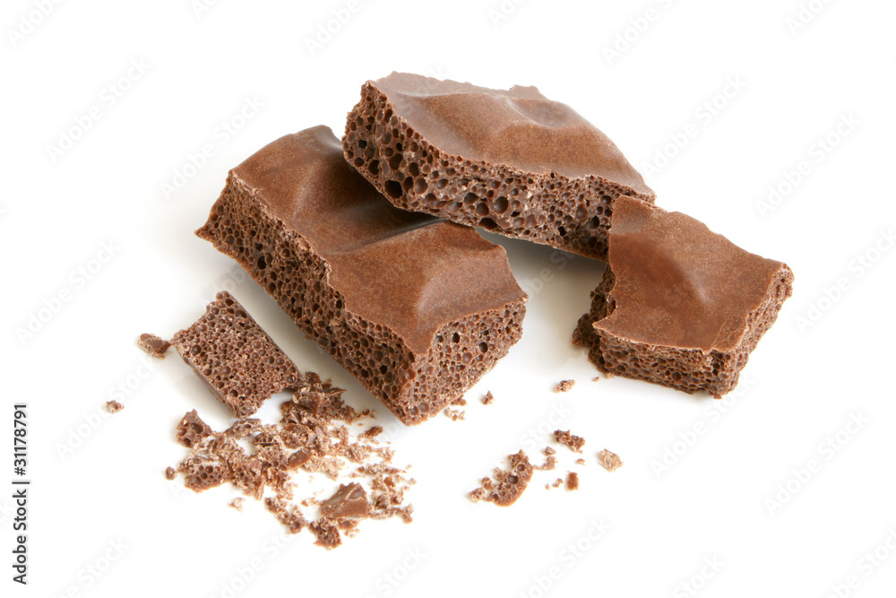 Porous chocolate pieces Porous chocolate pieces