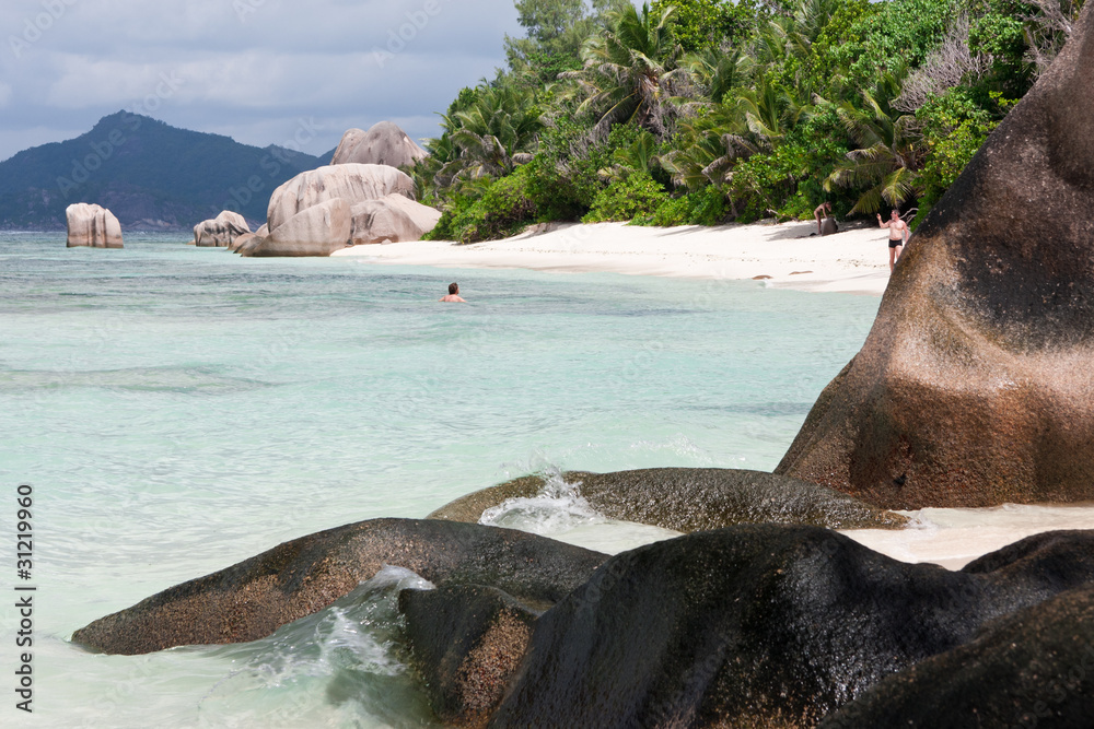 Fototapeta premium plage d'Anse Source d'Argent à La Digue aux Seychelles