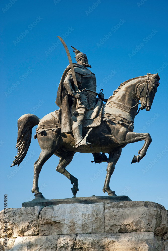 Fototapeta premium skanderberg statue, tirana, albania