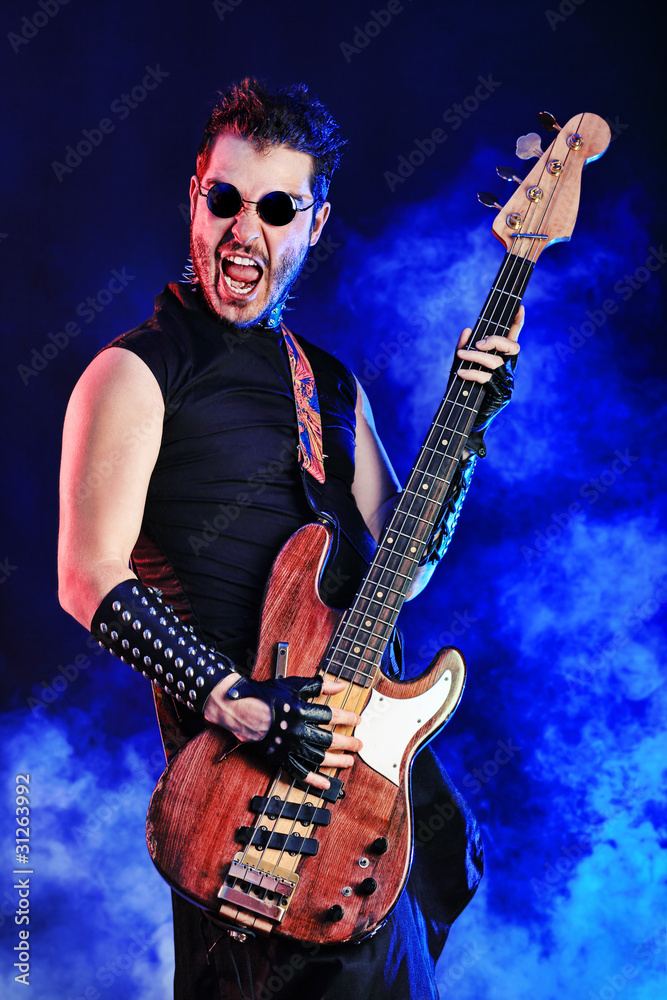 Obraz premium emotional singer