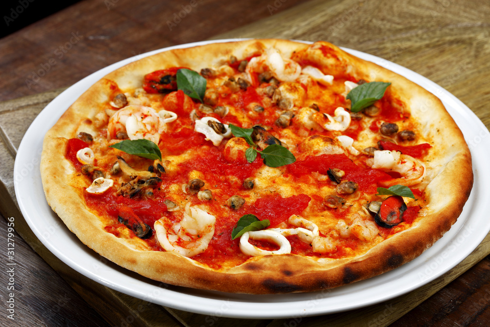 pizza seafood pizza seafood