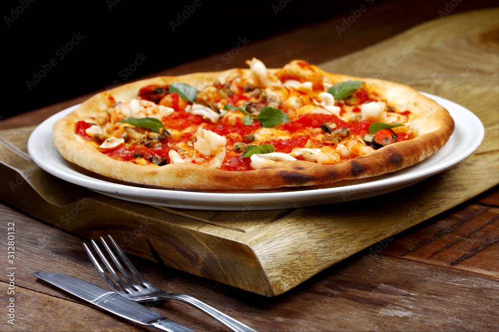 pizza seafood pizza seafood