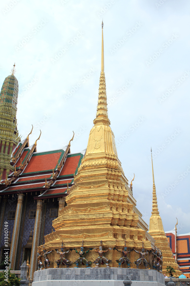 Fototapeta premium Watprakeaw in bangkok.