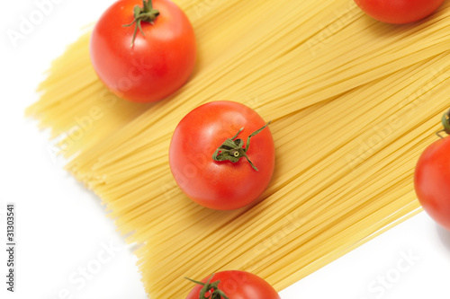 tomatoes with spaghetti