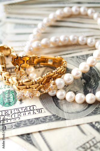 jewellery with dollars