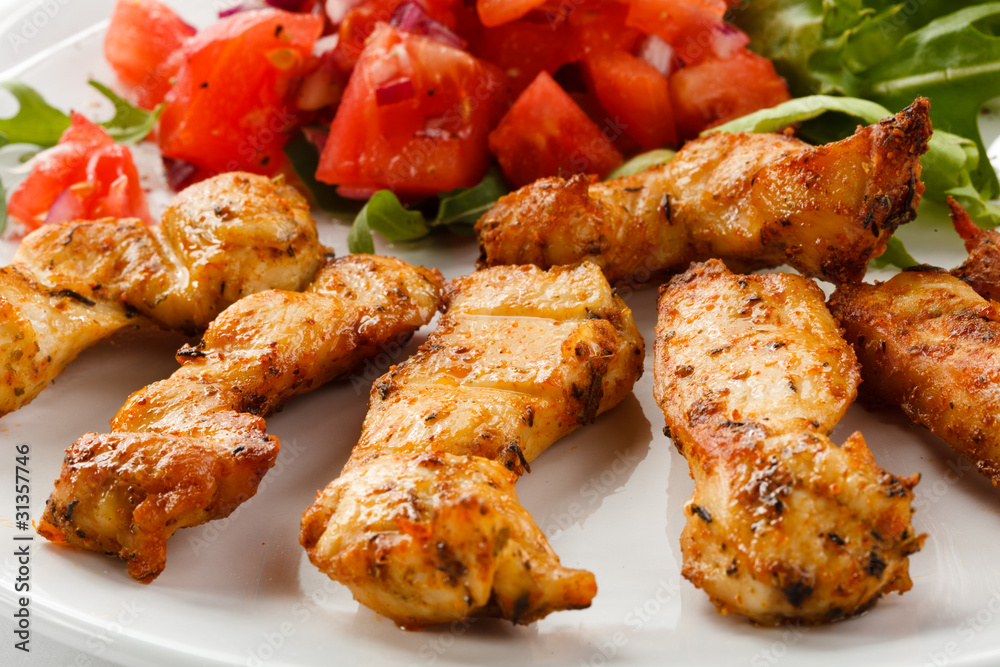 Grilled chicken nuggets and vegetables Grilled chicken nuggets and vegetables