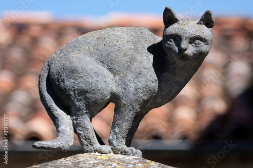 Un des chats de La Romieu (Gascogne), sculpture.
