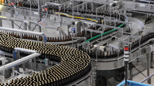 brewery inside -ampoule filling system // Brauerei Abfüllanlage photo