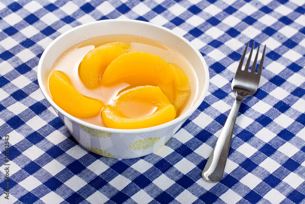 canned peach canned peach