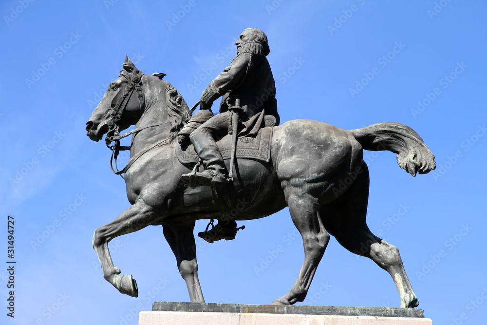 Statue von Bartolome Mitre in Buenos Aires Statue von Bartolome Mitre in Buenos Aires