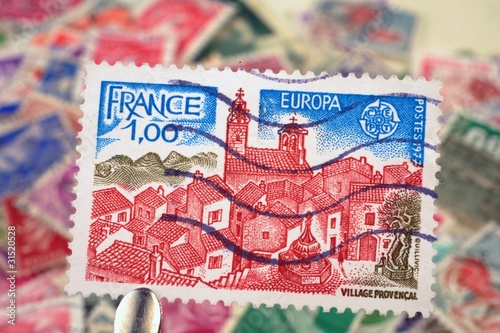 timbres - Europa CEPT - Village Provençal - 1,00 francs - 1977 - philatélie France