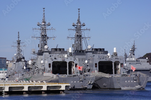 海上自衛隊の艦船