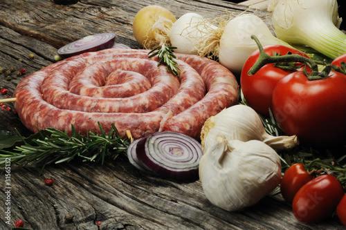 salsiccia cruda