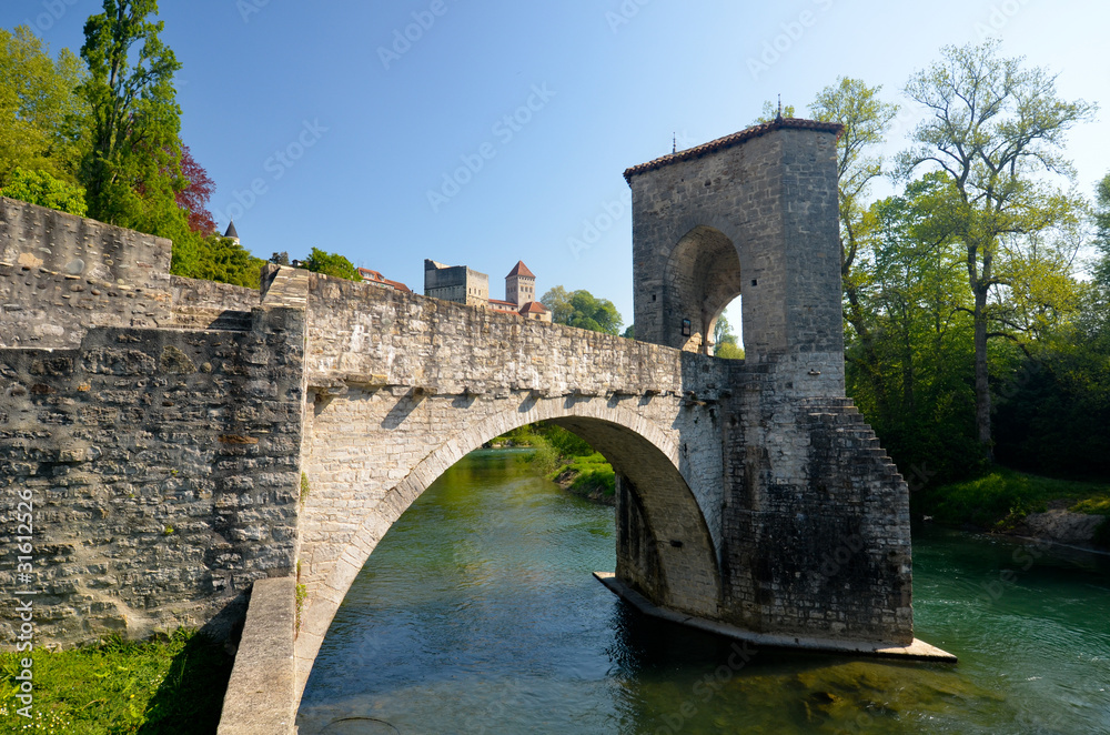 Le Pont de la Légende à Sauveterre de Béarn