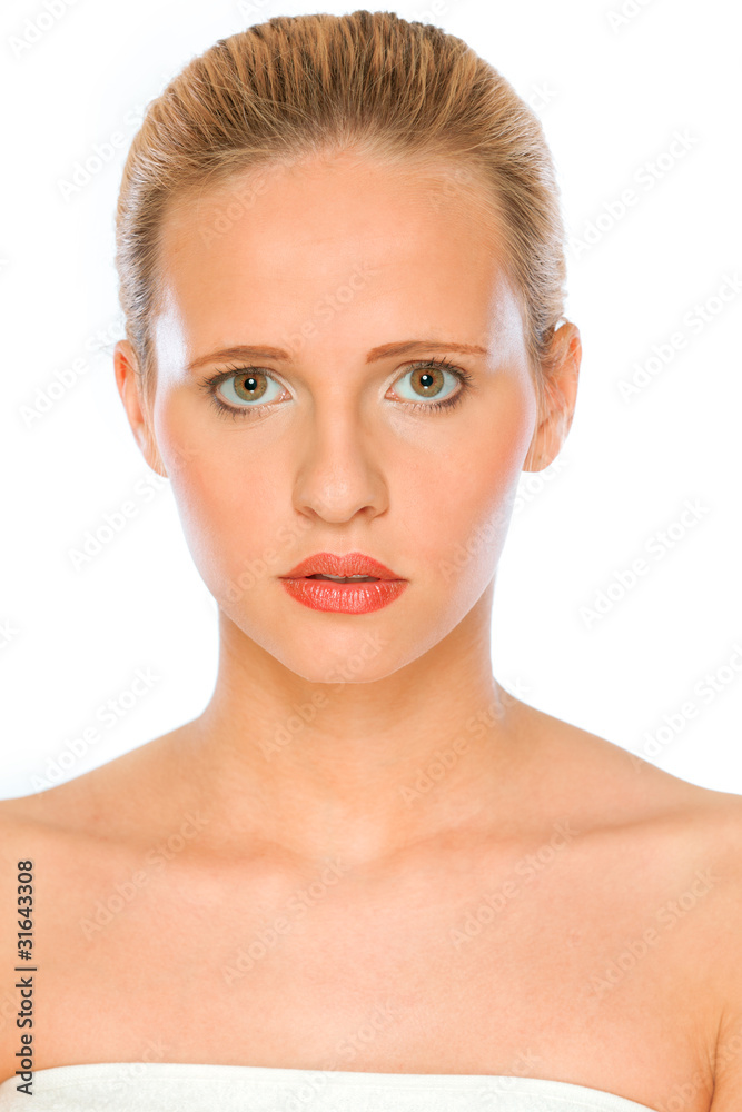 Portrait of fresh and sensual woman with beautiful brown eyes Portrait of fresh and sensual woman with beautiful brown eyes
