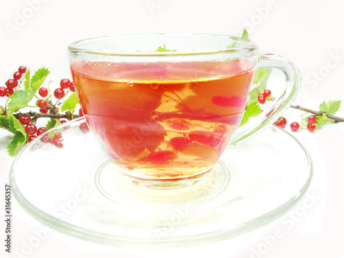 red fruit tea with currant extract