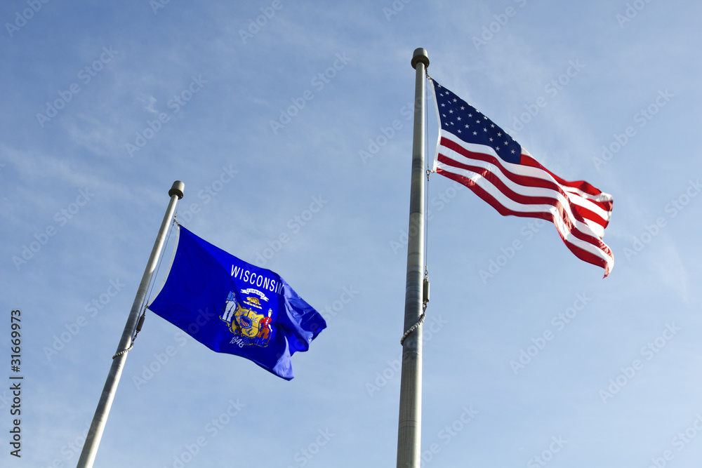 Fototapeta premium Wisconsin and USA flags