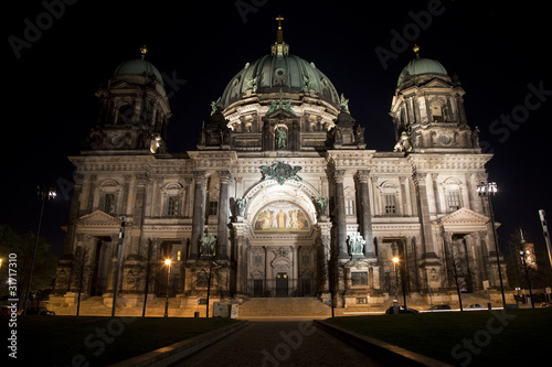 Berliner Dom at Night