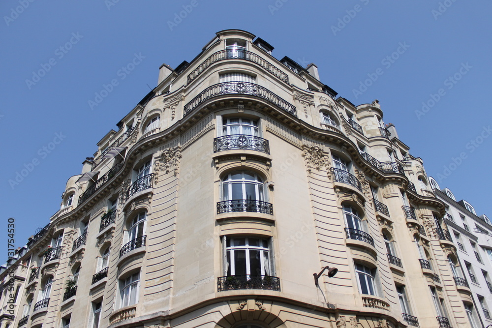Immeuble du quartier des Batignolles-Monceaux à Paris