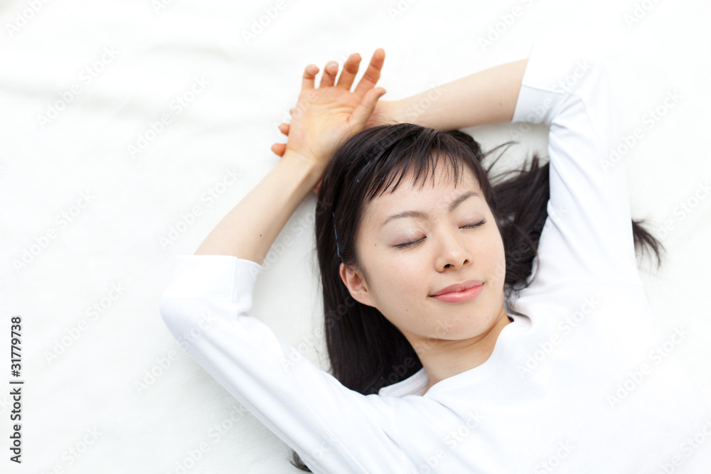 眠る女性 Stock Photo Adobe Stock