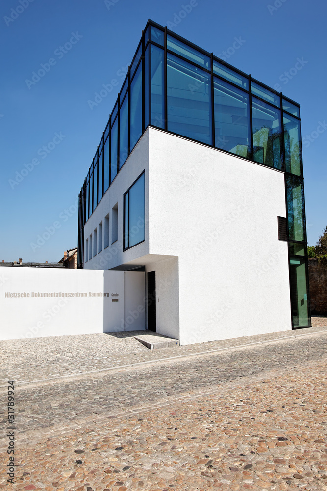 Naklejka premium Nietzsche Dokumentationszentrum in Naumburg