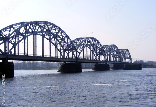 Railway bridge in Riga, Daugava © virgonira