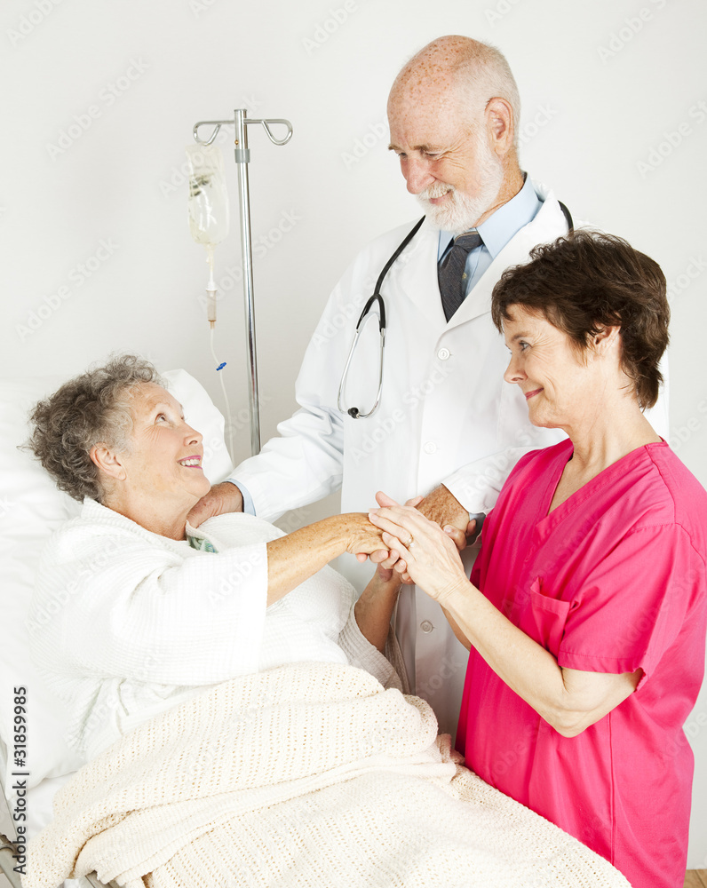 Obraz premium Attentive Hospital Staff