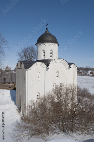 Церковь Георгия Победоносца в Староладожской крепости photo