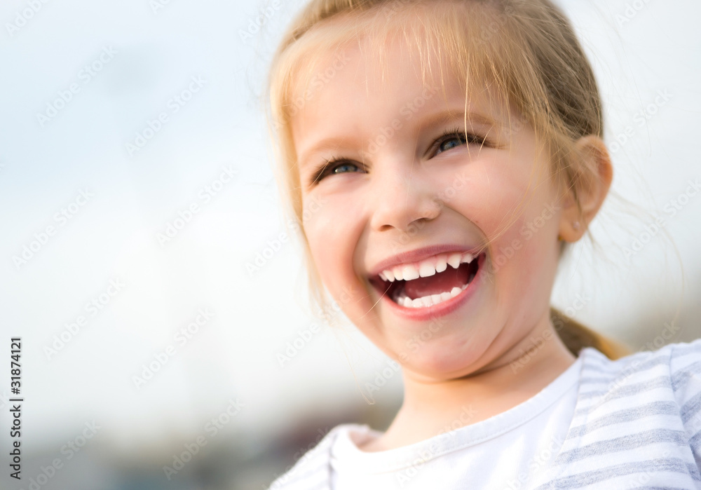 beautiful liitle girl beautiful liitle girl