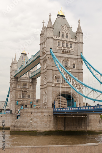 Le Tower Bridge de London