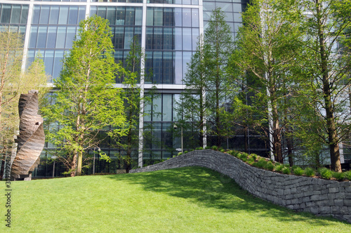 Sculpture in Jubilee Park near Canary Wharf