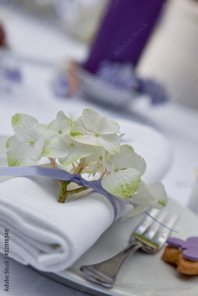 Stoffserviette mit Hortensie Stoffserviette mit Hortensie