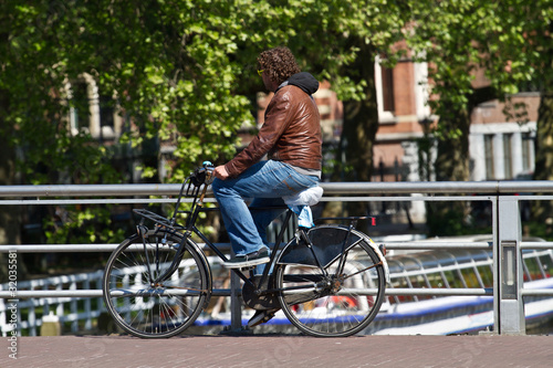 turista in bicicletta