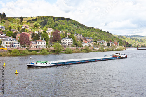 Schiff auf dem Neckar photo