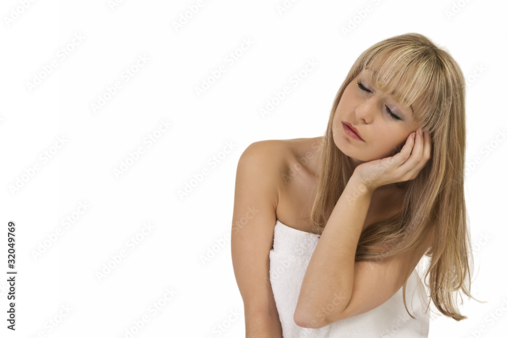 Blonde Frau genießt die Entspannung Blonde Frau genießt die Entspannung