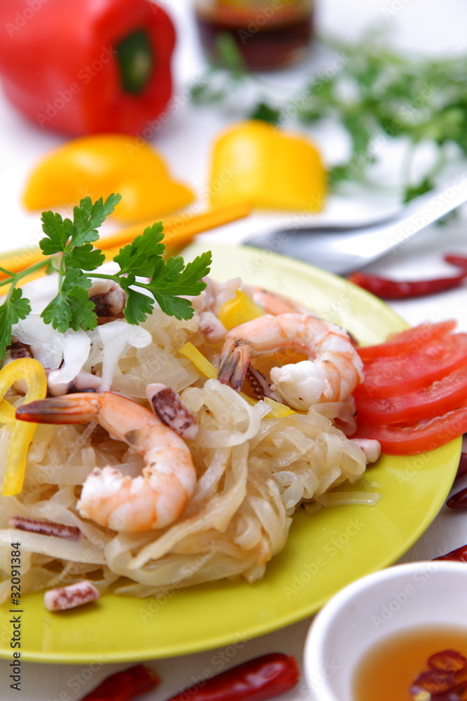 asian style fried noodles asian style fried noodles