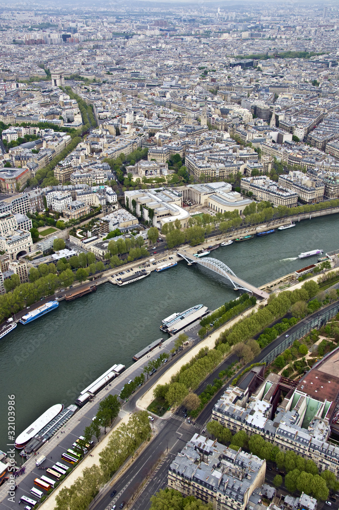Obraz premium Paris. River Seine with the height. Urban scene.