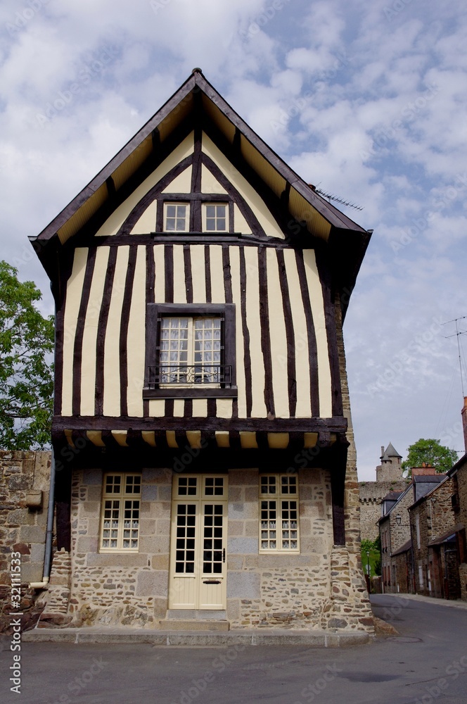 Maisons à pans de bois Fougères