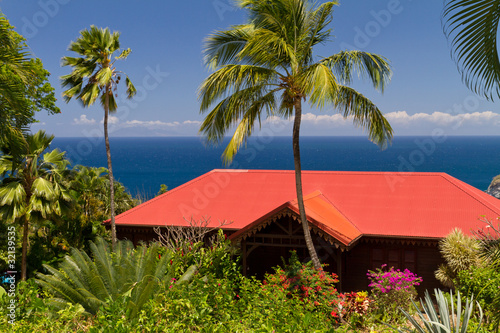 Maison créole, palmier, mer, jardin botanique, Guadeloupe