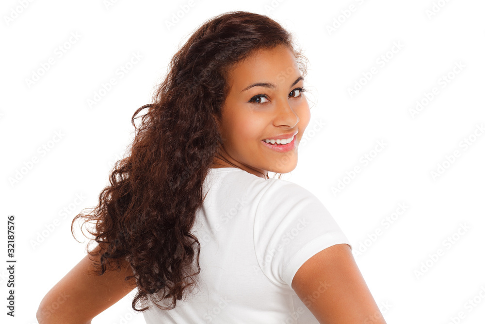 portrait eines selbstbewußten mädchens