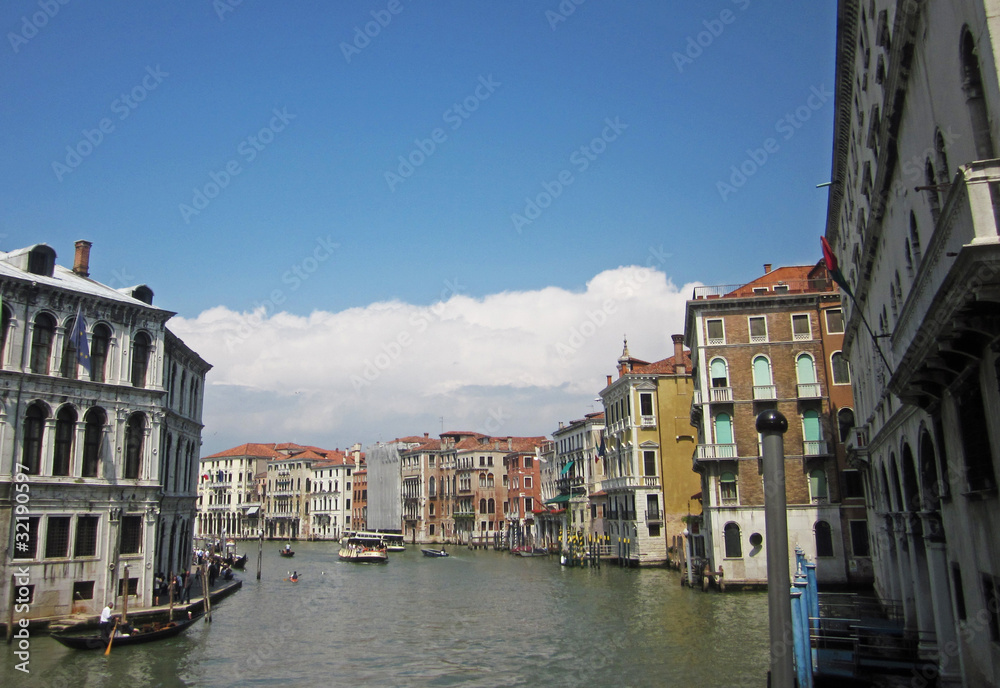 canal grande a  venezia