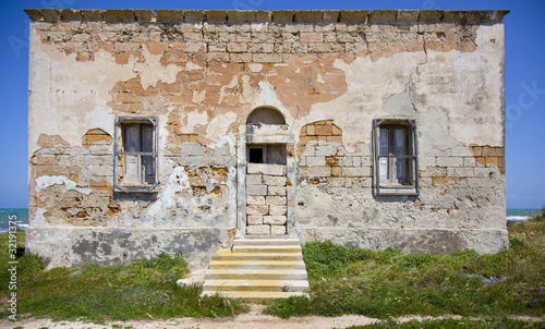 old abanded house in italy