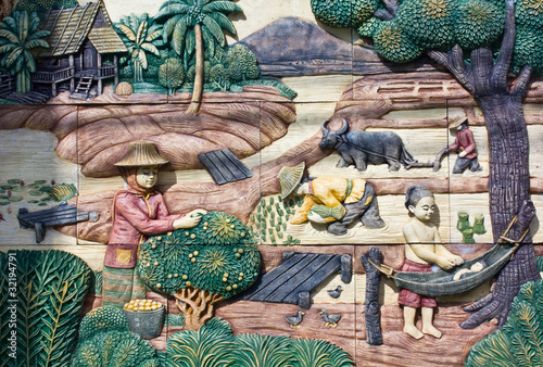 Fotografi Statue of Thai farmers. In mass concrete sequential